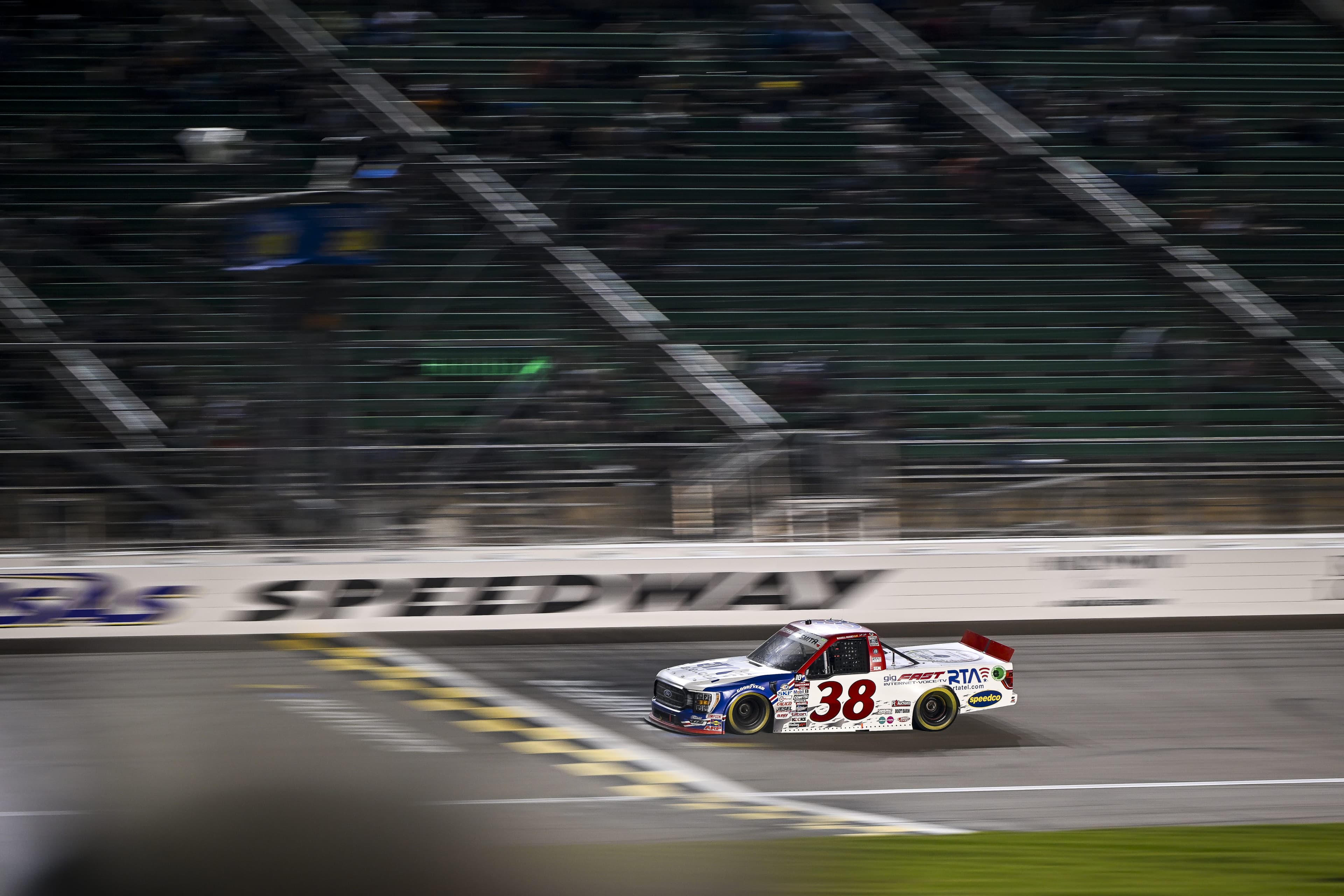 gigFAST NASCAR